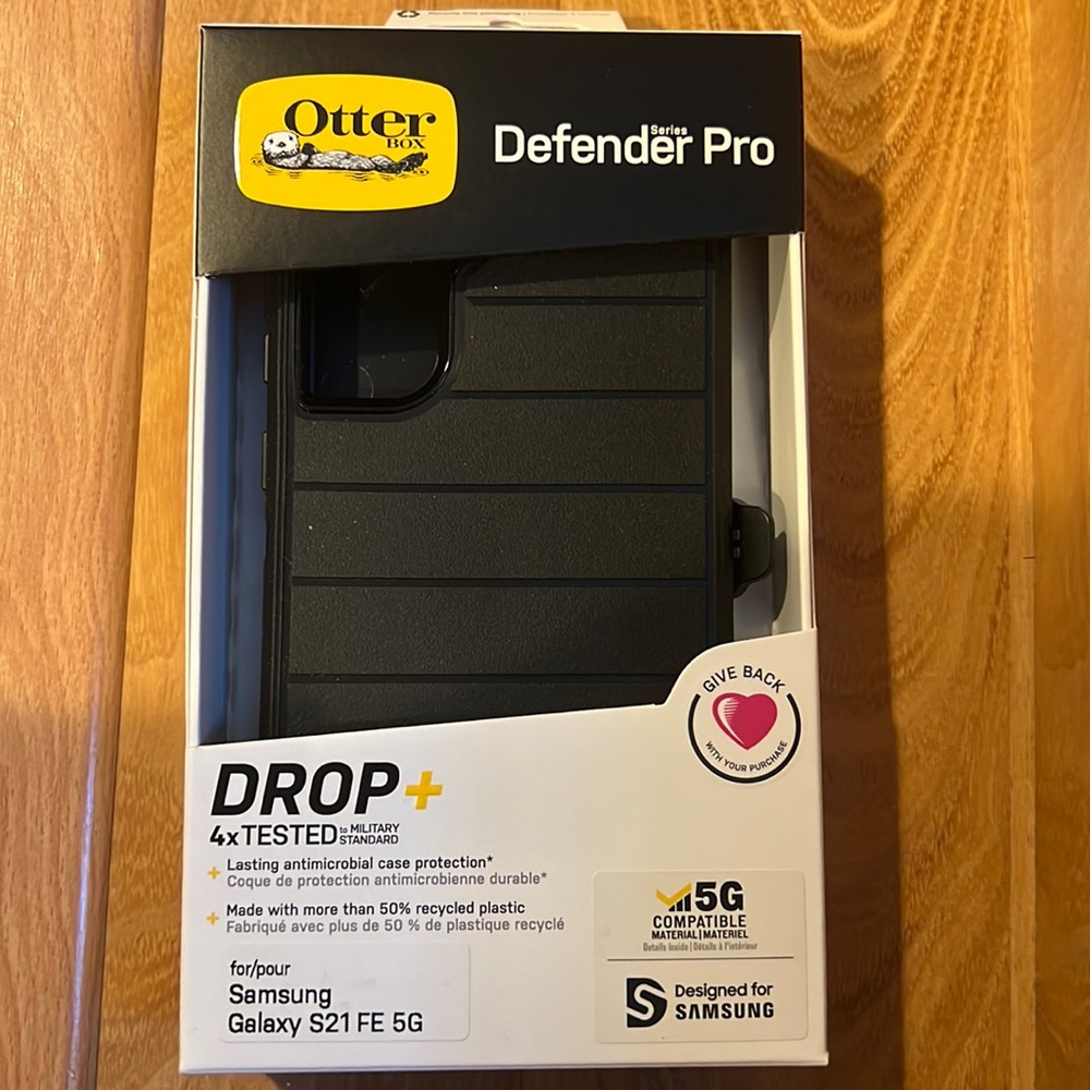 Brand new OtterBox Defender Pro for Samsung Galaxy S21 FE 5G